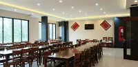 Sunshine View Sapa Hotel Hotels near Sun World Fansipan Legend