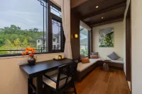 Banshan Yunzhu • Designer Courtyard Boutique Stay (Wudang Scenic Spot Ticket Office)