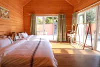 Heyuan Yuanmengju Hot Springs Suite Villa