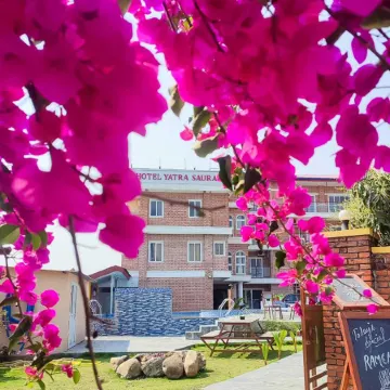Hotel Yatra Sauraha
