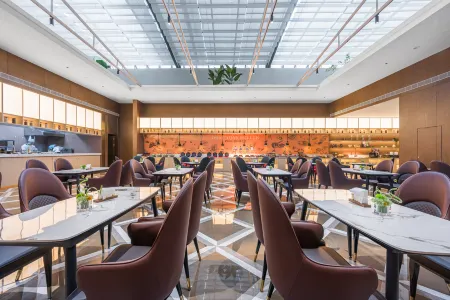 Longnan High speed Railway Station Madison Hotel