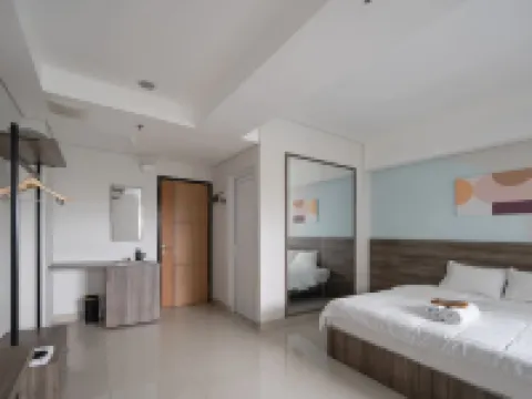 Cove Aspena Residence Hotels in Batuceper