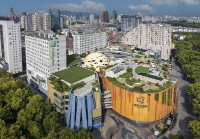 Holiday Inn Nanjing Aqua City Các khách sạn gần Nanjing Radio and TV University Jianye Branch