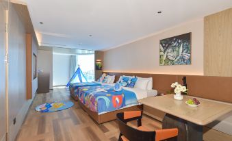 MEHOOD LESTIE Hotel (Beihai Yintan Avenue Qiaogang Fengqing Street)