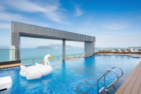 Comodo Nha Trang Hotel