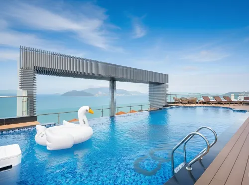 Comodo Nha Trang Hotel