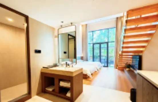 Linzhou Yansu Hotel (Taihang Grand Canyon Shibanyan)