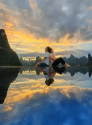 โรงแรมฮิดเดนฮิลส์ โรงแรมใกล้เมืองเก่าซิงผิง