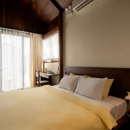 HOM Stay - Pho Di Bo Hotels in Hue