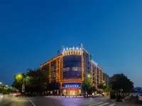 Moresque Landscape Holiday Hotel