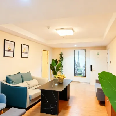 Yousijia Hotel (Fuyang Railway Station) Hotels near The Fourth People's Hospital of Fuyang