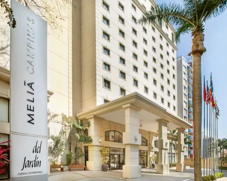 坎皮納斯美利亞酒店