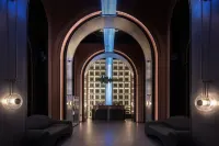 IS Chang E-sport Hotel (Wuyi Square IFS International Financial Center)