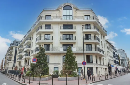 Résidence Maurice Ravel Levallois Perret Hotels near LVMH Fragrance Brands