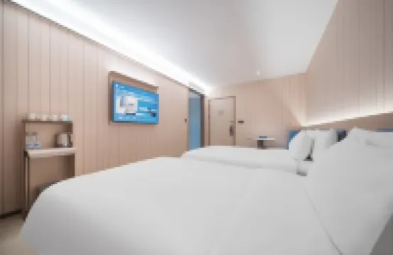 HanTing Hotel (Dalian Jinzhou Xiangying Square) Hotels in Dalian