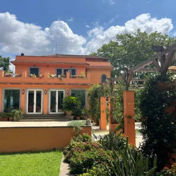 Hero's Garden Relais