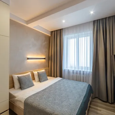 Kompleks Apartamentov "More" Hotels near Golden Bridge