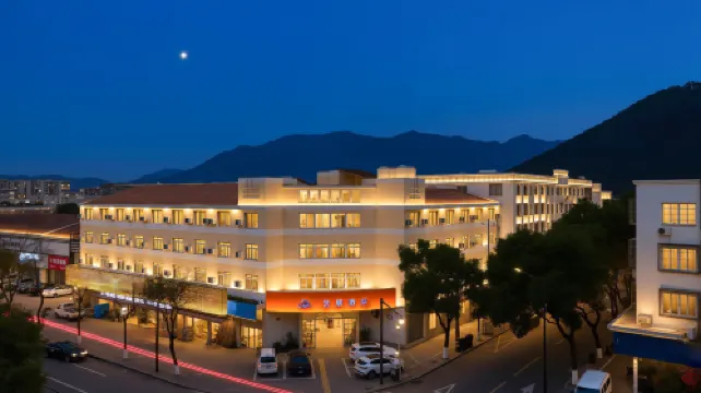 Yiju Hotel (Wanda Plaza Branch of Xiangshan Passenger Transport Center)