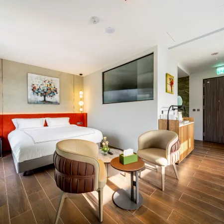 Fun inn | Near Ruifang Station and Jiufen Отели рядом с достопримечательностью «Железнодорожная станция Sijiaoting»