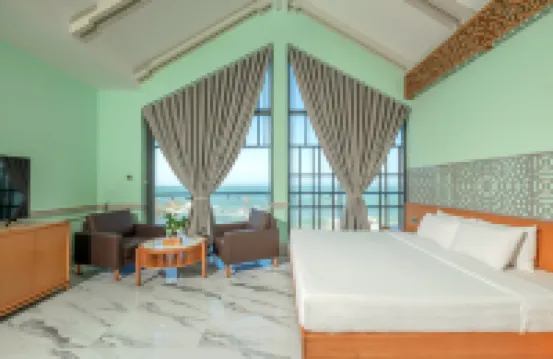 트란 차우 비치 & 리조트