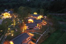 易曼·高村民宿