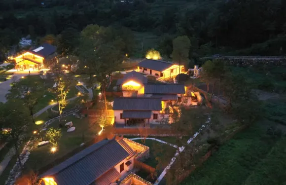 易曼·高村民宿