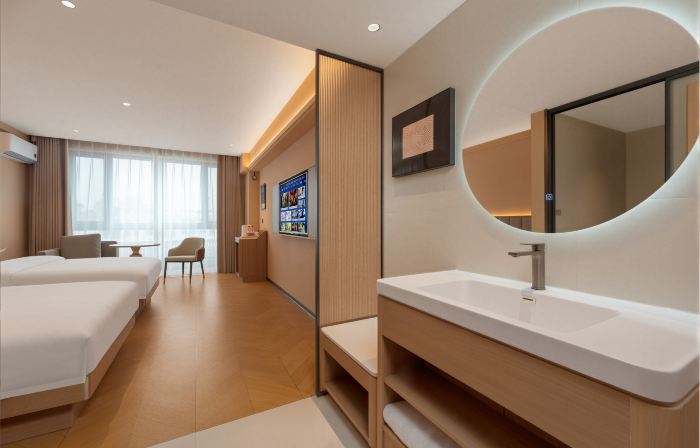 XY Hotel