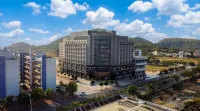 Hadara Peninsula Hotel - 4-Star