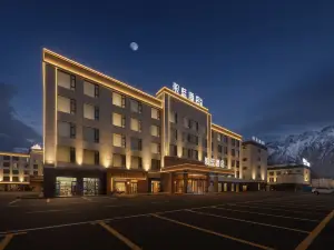 バンランホテル（タシュクルガン・タジク自治県金草灘観光地）
