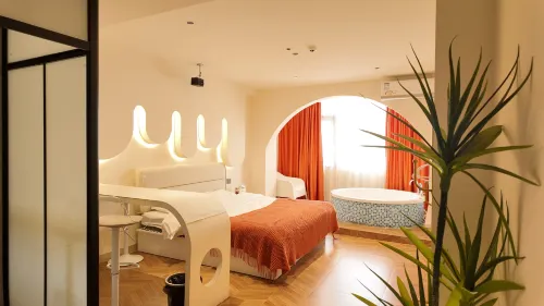Dongshan Yunhai Mercure Hotel (Nanmenwan)