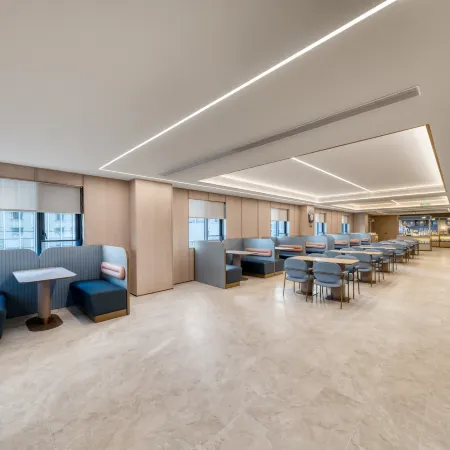 Hanting Hotel (Anji Wanxiang World Shopping Plaza)