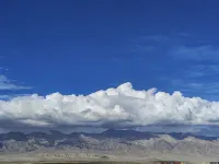 Rezen Cuixing Hotel Da Qaidam - Mountain view
