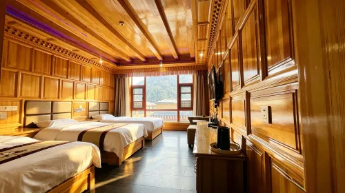 Diebu Zhagana Heshun Hotel - Mountain view
