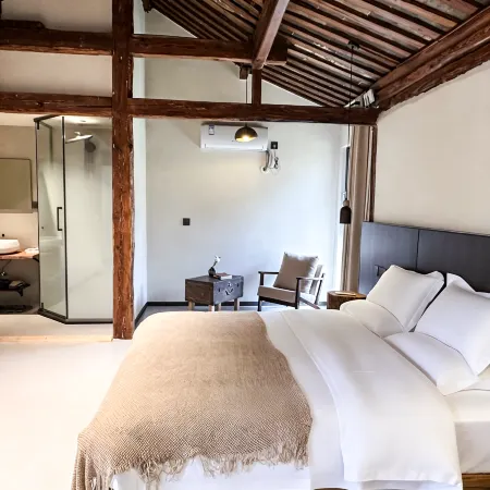 Jingyi Pure House (Shiping Branch)