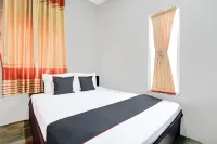 Hotel O Putra Family Homestay Sikunir Syariah