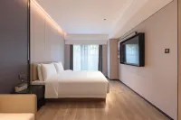 Vil Hotel (Wuhan Hankou Financial Center Wansongyuan Food Street Branch) - 2-Star