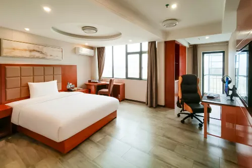 Yaxin E‑Sports Hotel (New Gao’an No.2 High School Branch) - Pet friendly