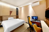 Yaxin E-Sports Hotel (Guangxi Modern Vocational College) - Esports
