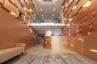 洛爾大象旅舍 - 膠囊旅館