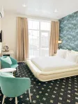 โรงแรมโอชากอฟ โรงแรมใน