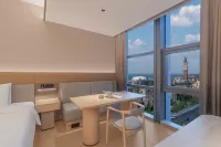 全季大連東港威尼斯水城海景酒店