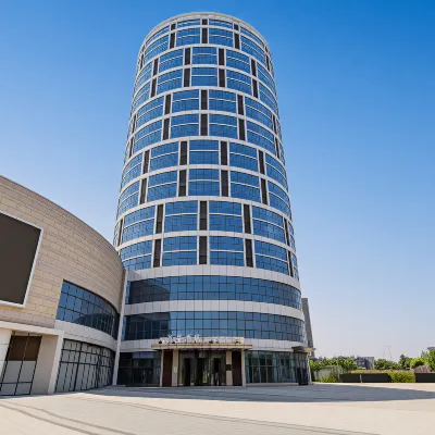 Xincheng Hotel (Yantai University International Expo Center Branch) Hotels near Laishan
