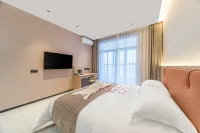 Xinghe Hotel - 발코니