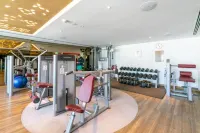 Luxury 1BR at Paramount Residences with Pool Gym & Parking - New