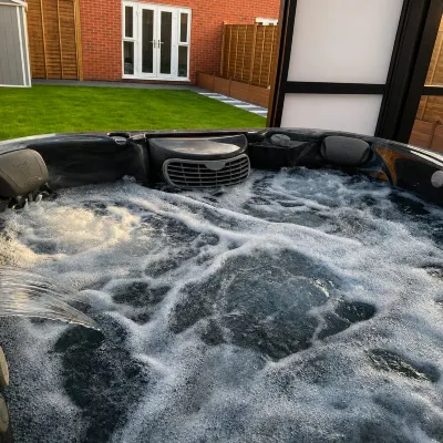 The Cottontail - Optional Hot Tub, Private Room, Free Continental Breakfast Hotels near The Haunting