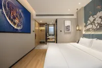Magnotel (Zhenjiang South Railway Station Greenland Plaza Branch) Hotels in Zhenjiangnan Station/Dantu New Area