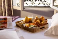Hotel le Relais Saint Charles - Eiffel Tower Paris - 4 stelle