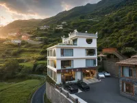 Qianyu Cloud Lodge · Oxygen-Supply Smart Mountain Stay - con vistas a la montaña