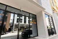 บีโฮม รีฟวิ่ง เอ็มอาร์ที สุทธิสาร - พร้อมWifi