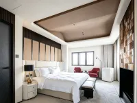 Datong Ancient City Guxian Courtyard Homestay (Southeast Yi Historical and Cultural Block) - Nouto- ja jättöpalvelut